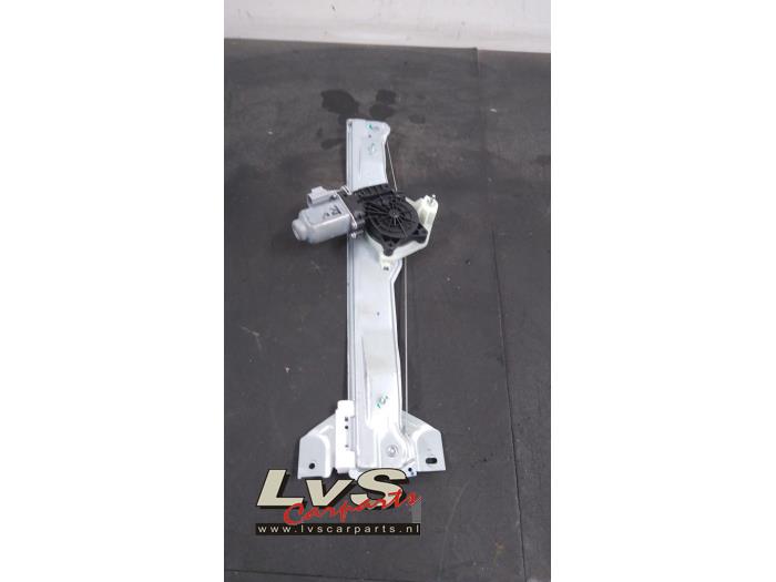 Ford KA+ Fenstermechanik 4-türig rechts vorne