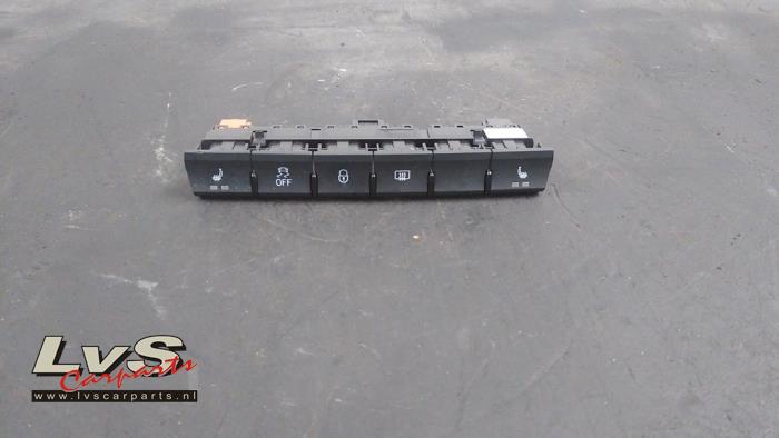 Skoda Rapid Commutateur chauffage siège