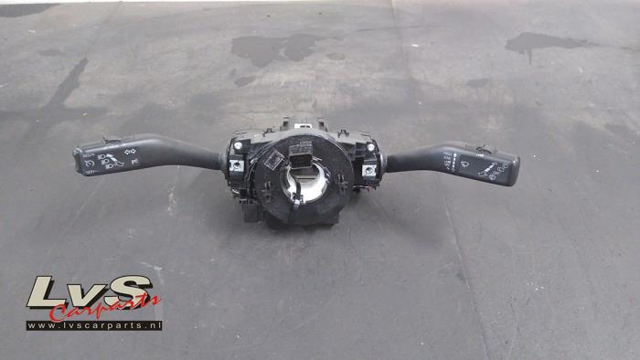 Skoda Rapid Steering column stalk