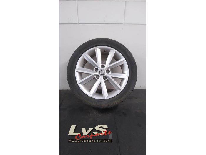Skoda Fabia Wheel + tyre