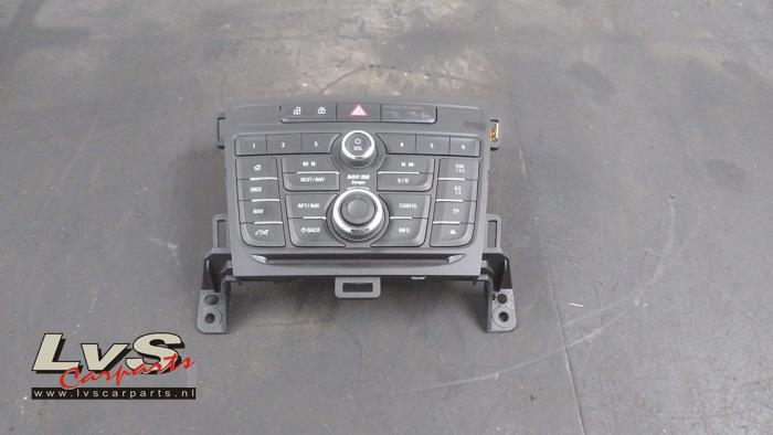 Opel Zafira Radio control panel