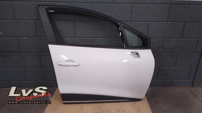 Renault Clio Tür 4-türig rechts vorne