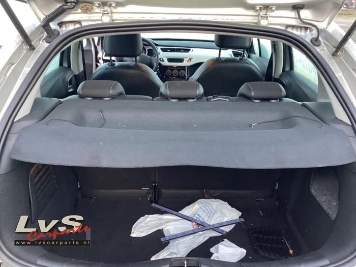 Citroen C3 Plage arrière