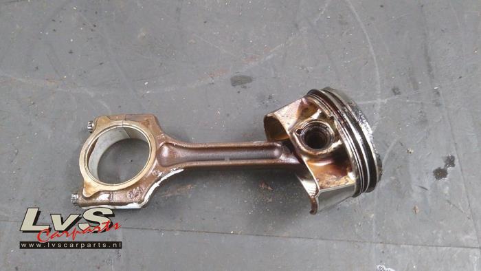 BMW 1-Serie Piston