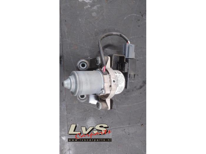 Opel Corsa Pompe à vide (essence)