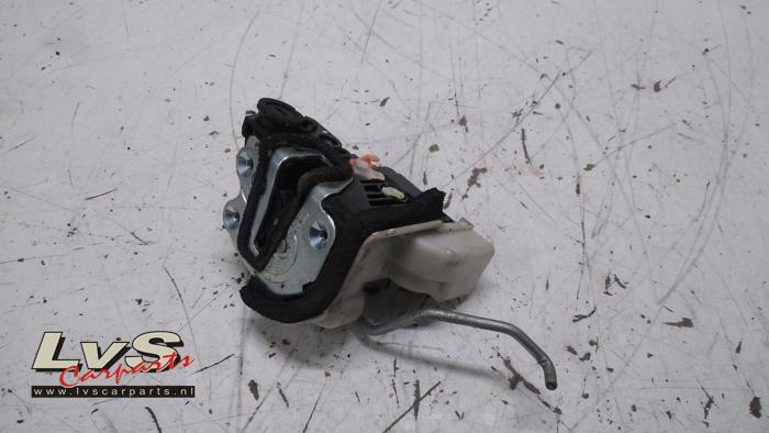 Kia Picanto Serrure portière mécanique 4portes arrière droite