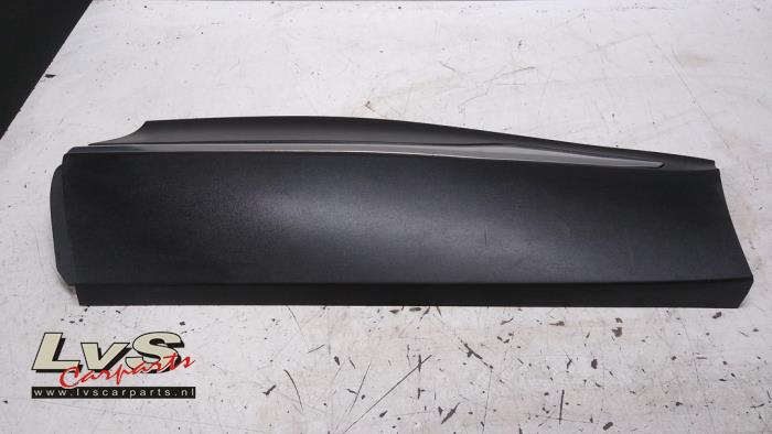 Renault Captur Türleiste