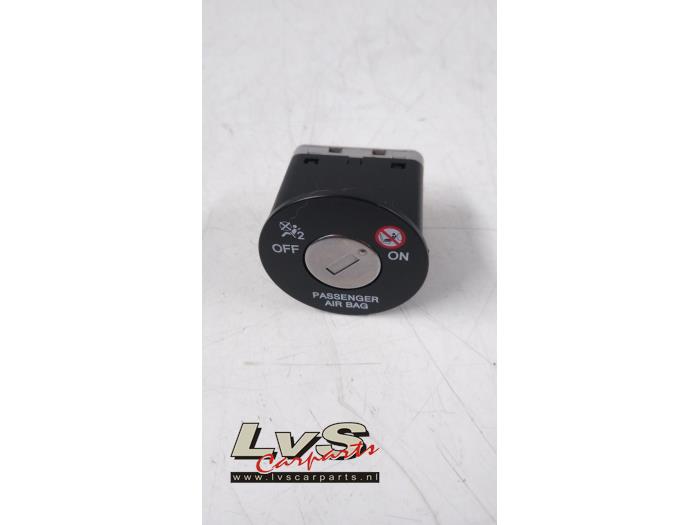 Kia Rio Airbag commutateur