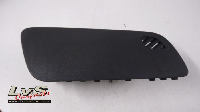 Volkswagen Polo Airbag droite (tableau de bord)