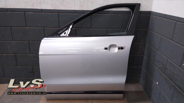 Jaguar F-Pace Tür 4-türig links vorne