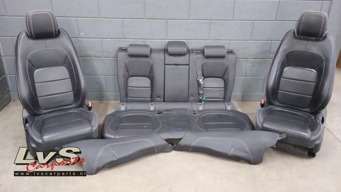 Jaguar F-Pace Kit revêtement (complet)