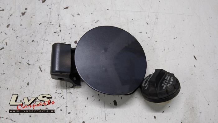 Kia Rio Tank Klep