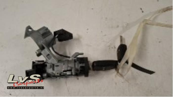 Opel Zafira Kontaktslot+Sleutel