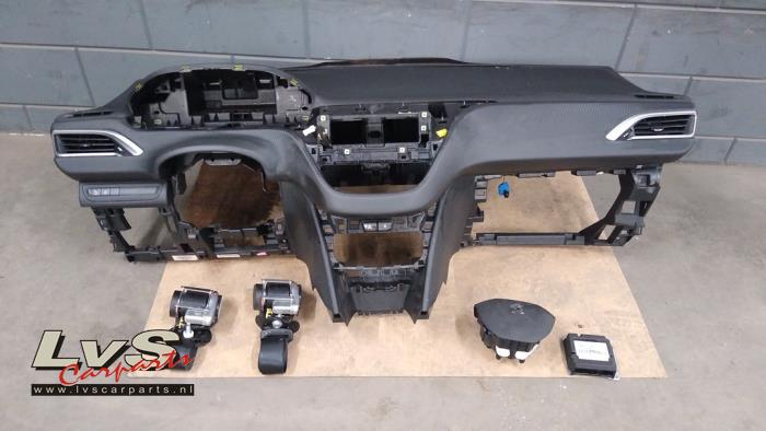 Peugeot 208 Airbag set + dashboard