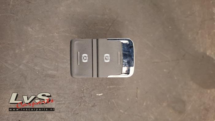 Brytare, parkeringsbroms från en Seat Leon (5FB) 2.0 TSI FR 16V 2019