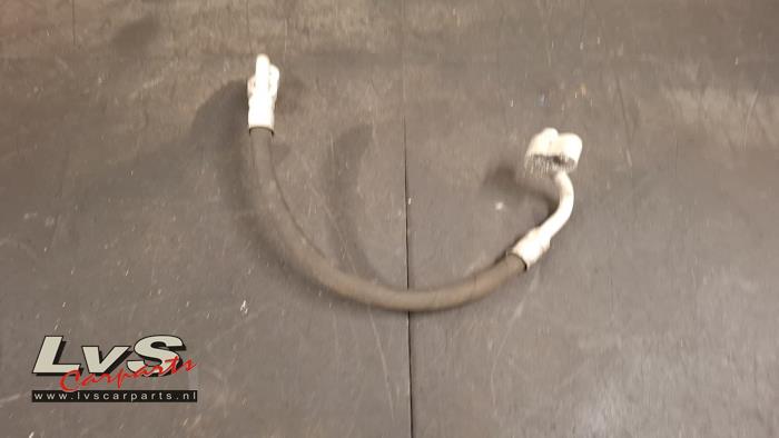 Volkswagen Polo Air conditioning line