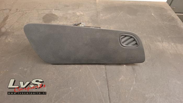 Volkswagen Polo Right airbag (dashboard)