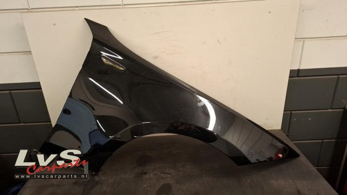 BMW 1-Serie Front wing, right
