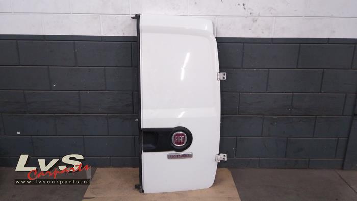 Fiat Doblo Hecktür Bus-Lieferwagen