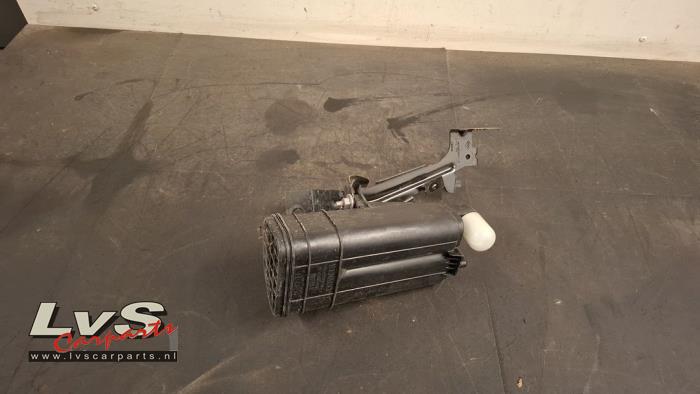 Renault Clio Carbon filter