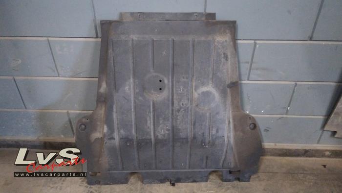 Renault Clio Engine protection panel