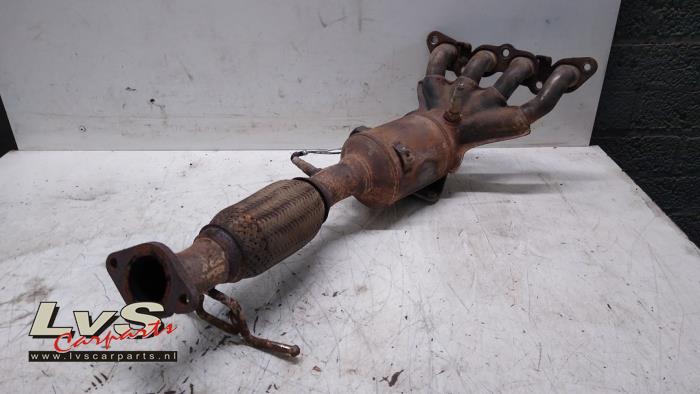 Volvo C30 Exhaust manifold + catalyst