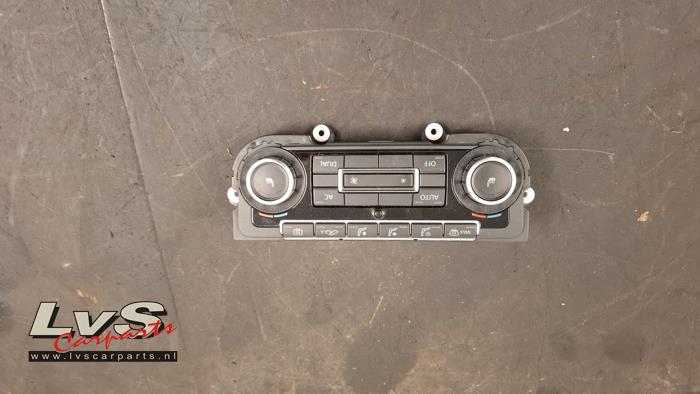 Volkswagen Golf Air conditioning control panel