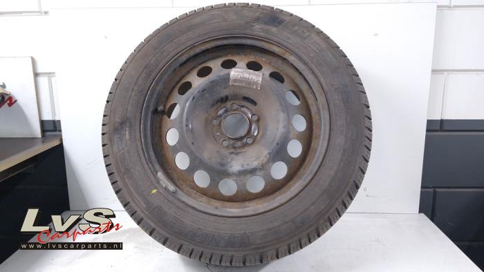 Opel Vivaro Spare wheel