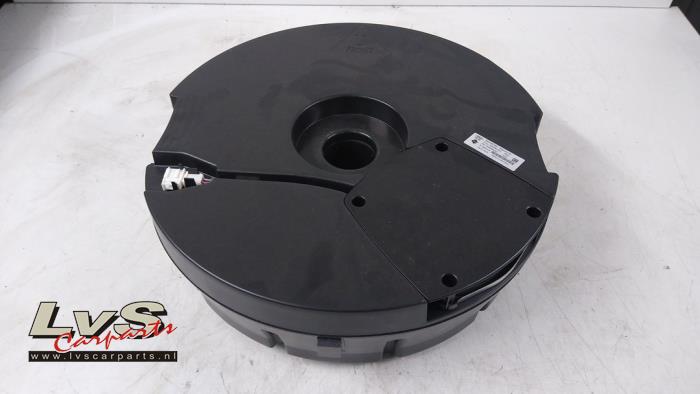 Audi Q5 Subwoofer