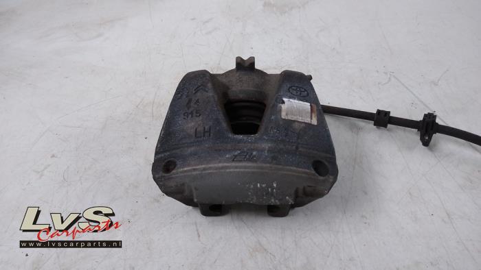 Opel Vivaro Front brake calliper, left
