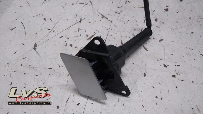 Jaguar F-Pace Headlight washer