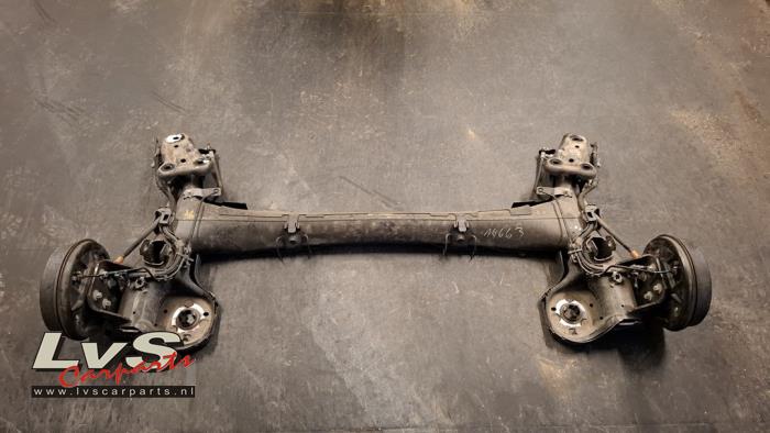 Peugeot 208 Arbre entraînement roue avant