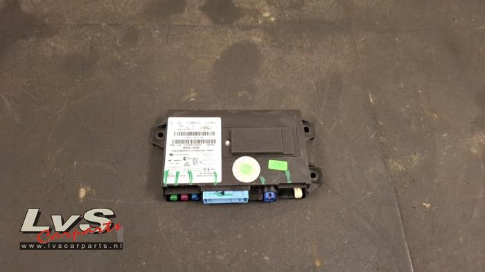 Jaguar F-Pace Module téléphone