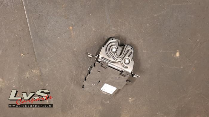 Jaguar F-Pace Slotmechaniek Achterklep