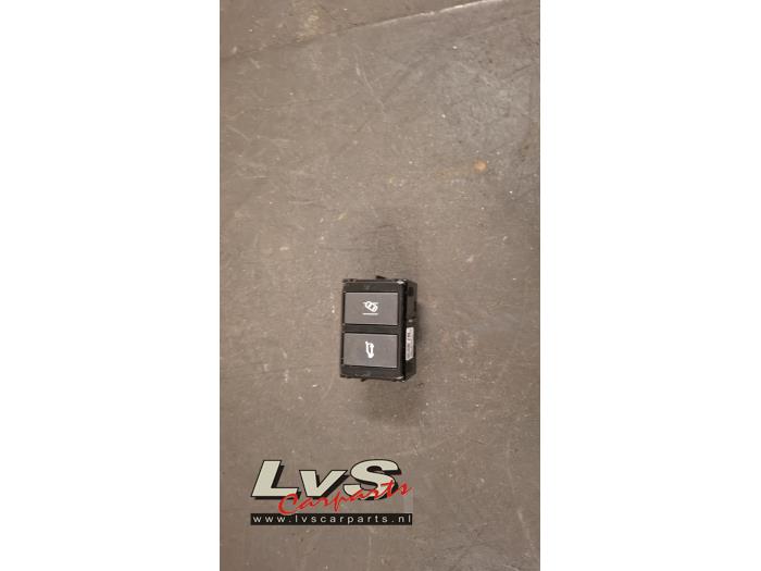 Jaguar F-Pace Commutateur hayon