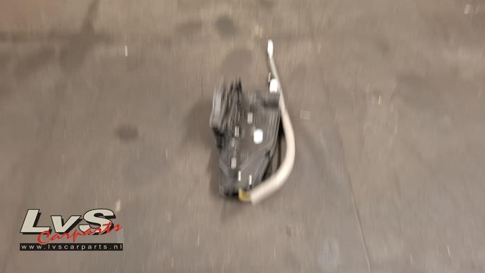 Mercedes CLA Deurslot Mechaniek 4Deurs rechts-voor