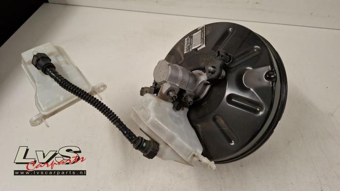 Peugeot 308 Bremskraftverstärker