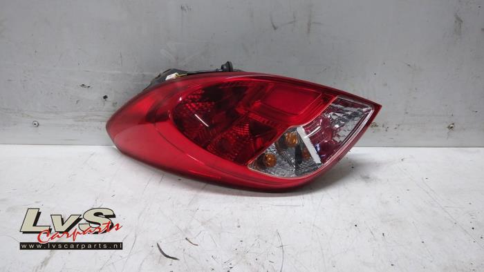 Hyundai I20 Feu arrière gauche