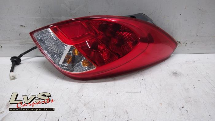 Hyundai I20 Feu arrière droit