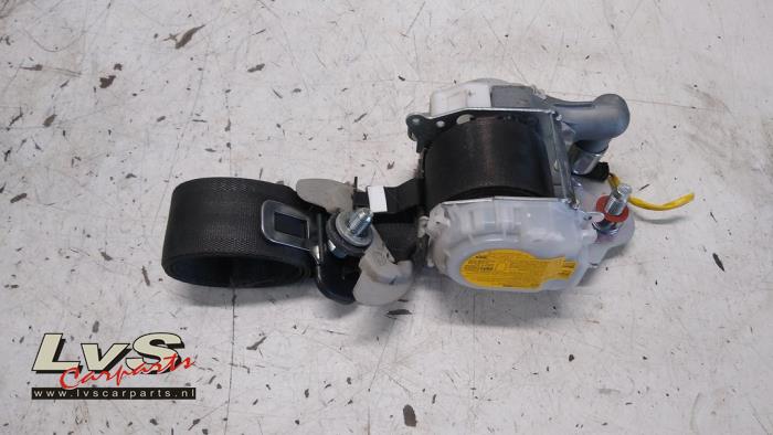 Hyundai I20 Tendeur de ceinture gauche