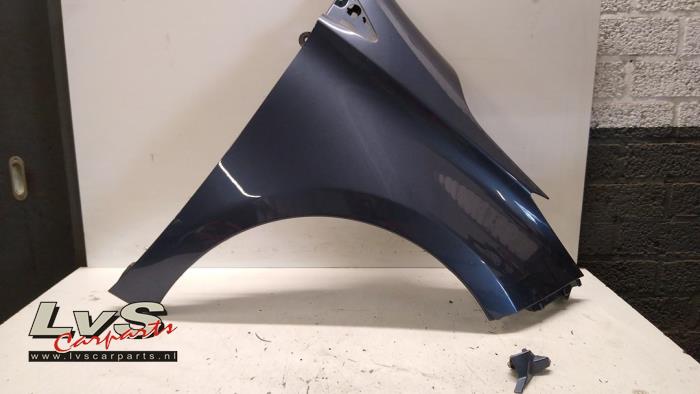Renault Zoe Front wing, right