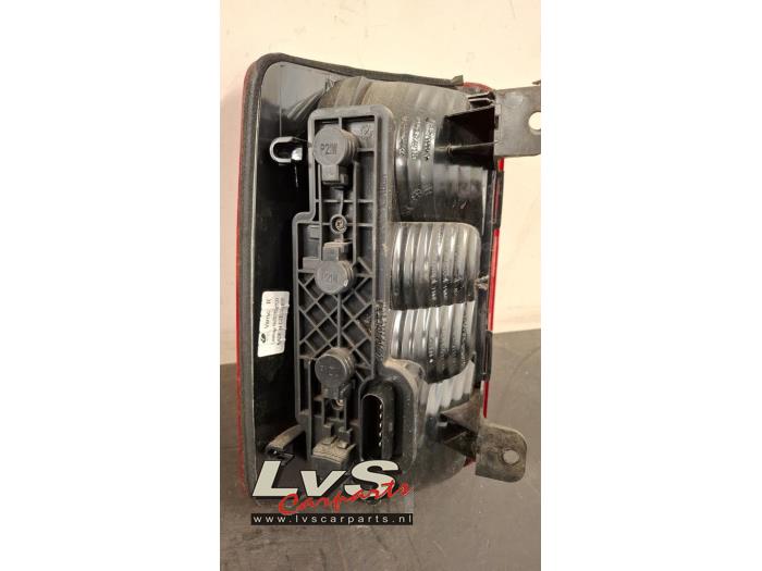 Baklykta, höger från en Volkswagen Caddy III (2KA,2KH,2CA,2CH) 2.0 TDI 16V 2014