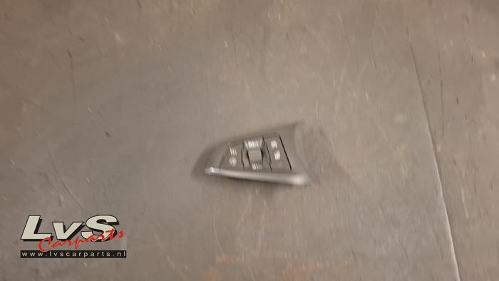 Opel Karl Commande régulateur de vitesse