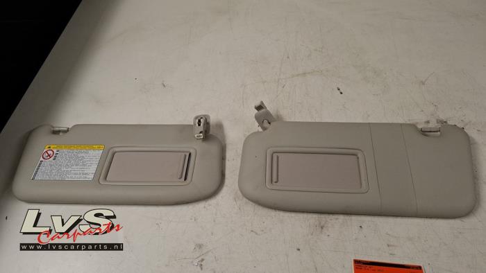 Mazda CX-5 Ensemble pare-soleil