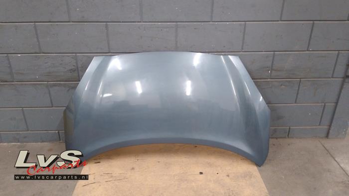 Nissan Micra Motorhaube