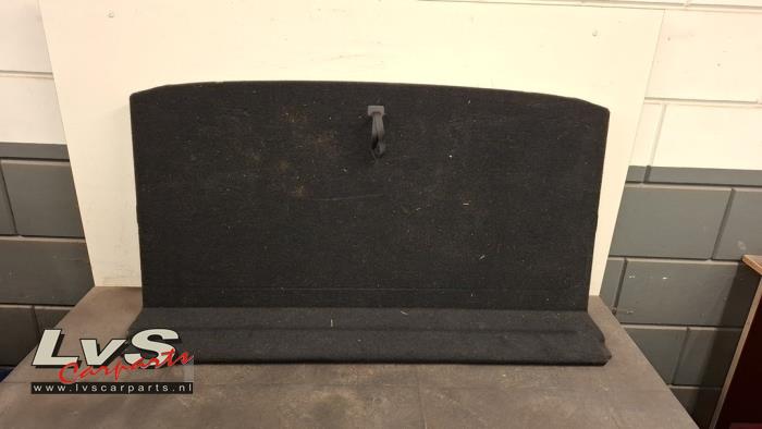 Kia Stonic Plaque sol coffre