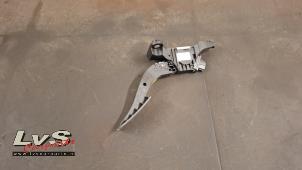 Gebruikte Gaspedaal Kia Stonic (YB) 1.2 MPI 16V Prijs € 10,00 Margeregeling aangeboden door LvS Carparts