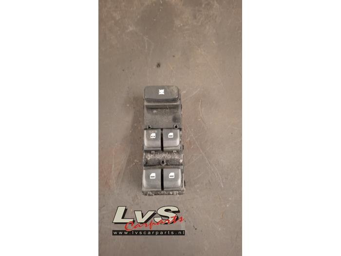 Kia Stonic Electric window switch