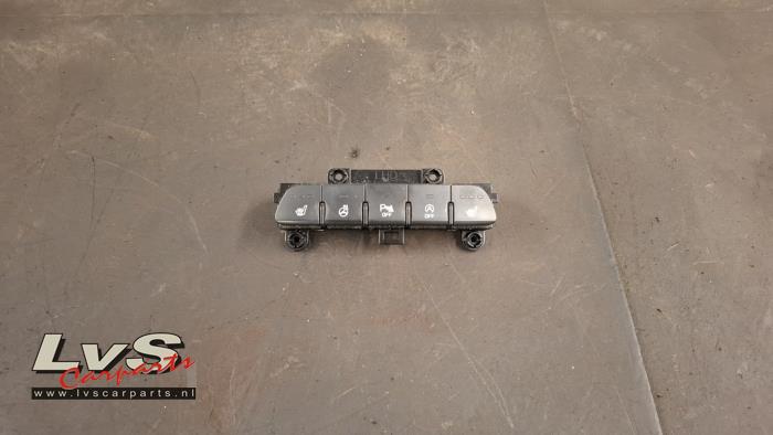 Kia Stonic Commutateur chauffage siège