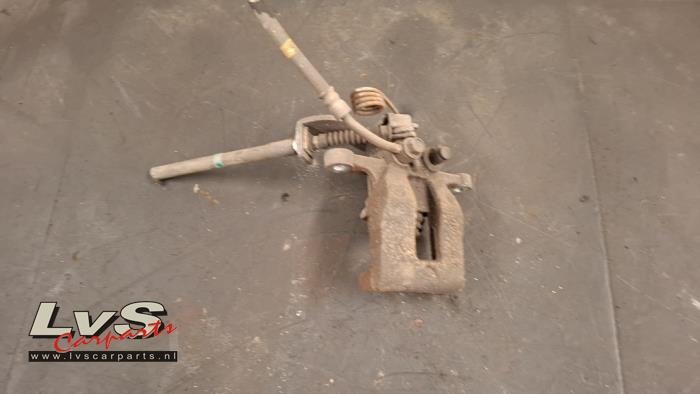 Kia Stonic Bremszange rechts hinten